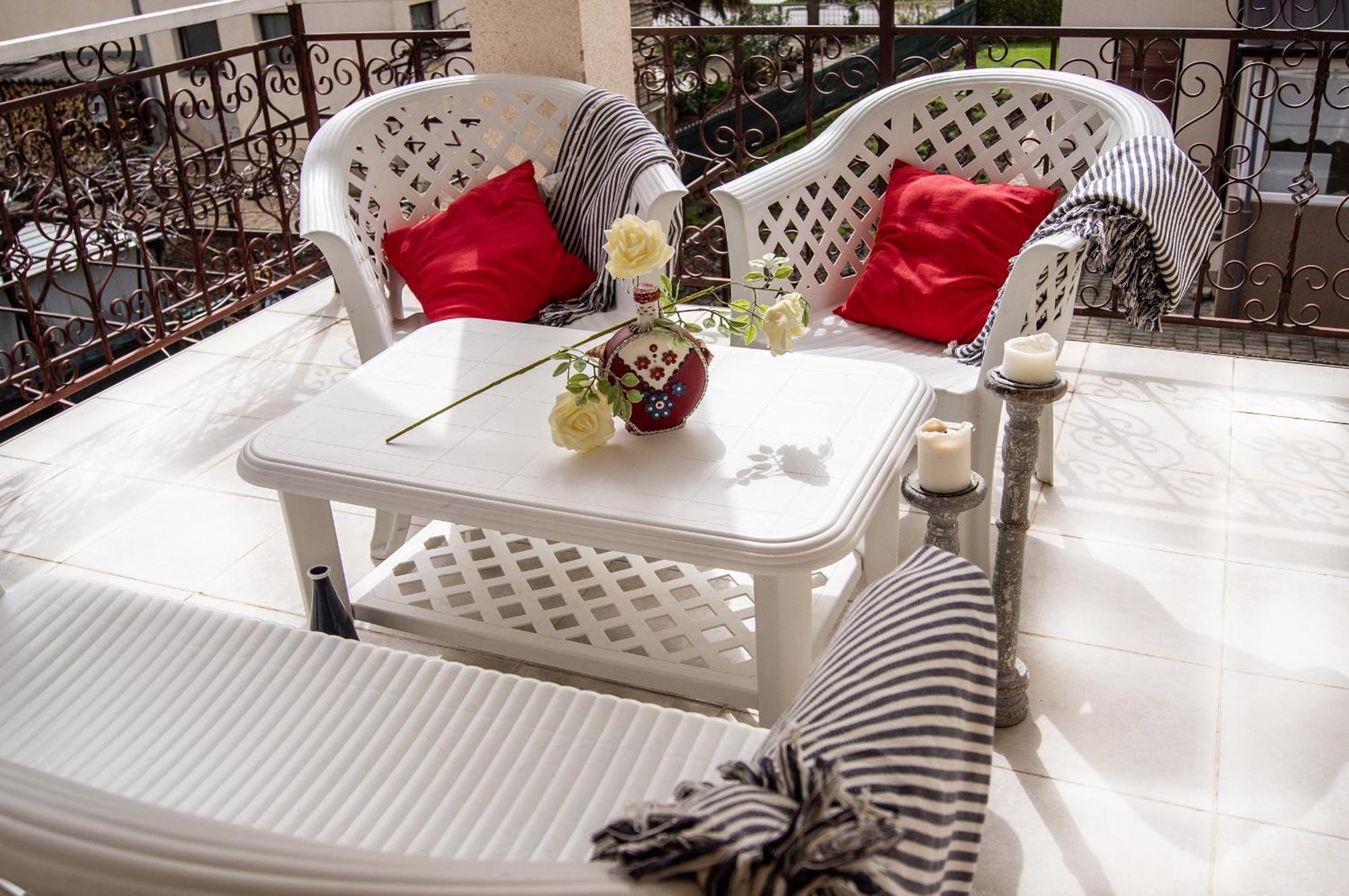 Villa Lakeview Paradise Пештани Экстерьер фото