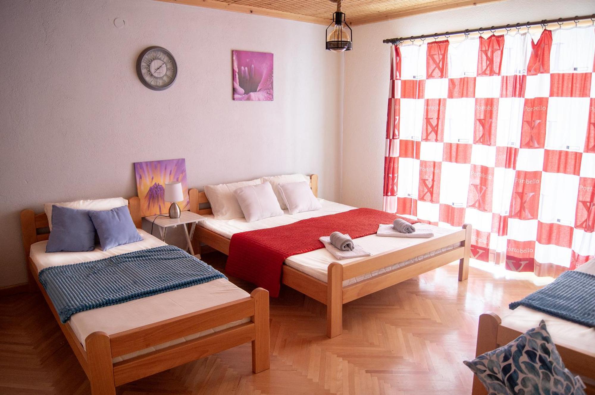 Villa Lakeview Paradise Пештани Экстерьер фото