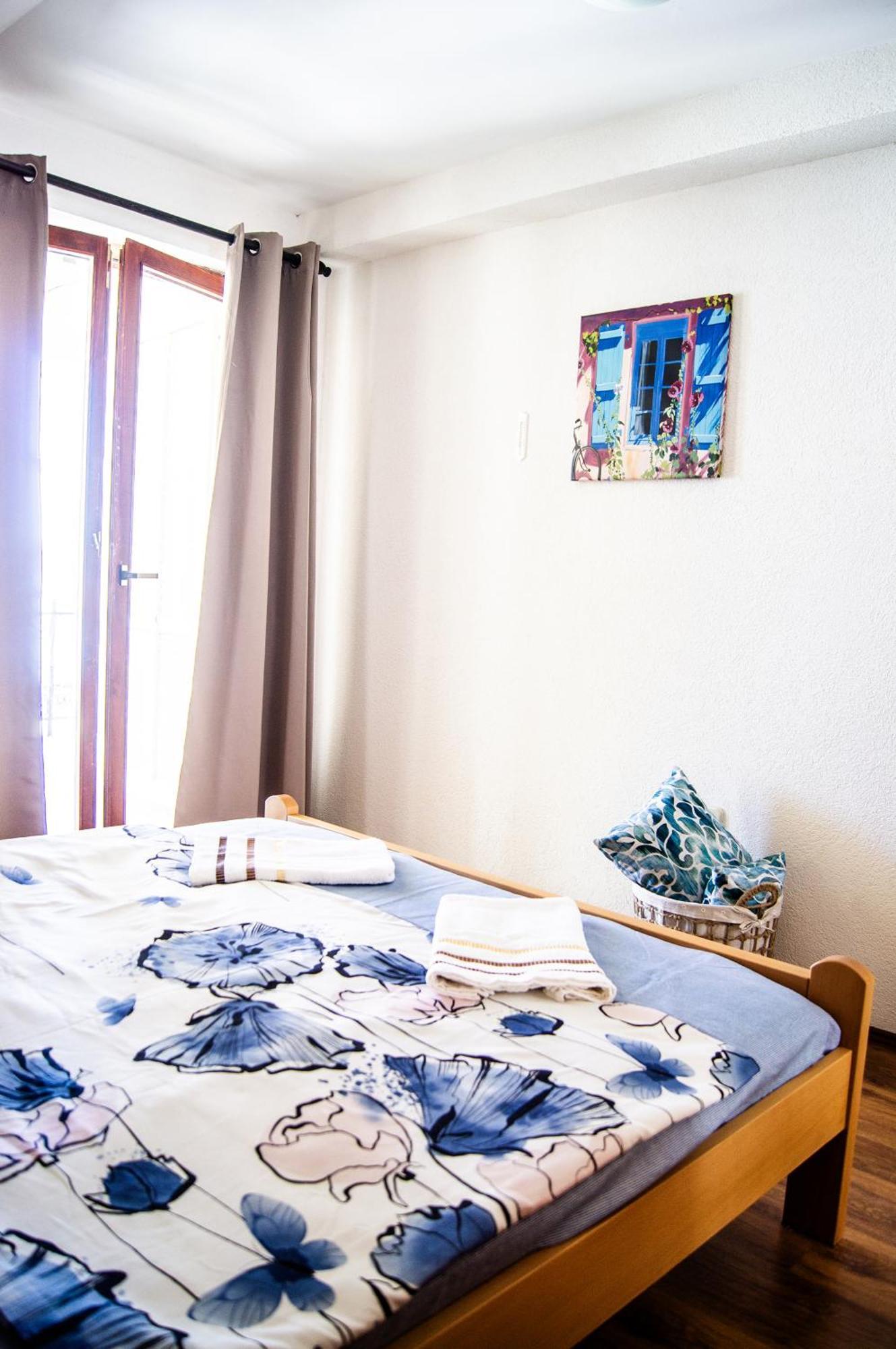 Villa Lakeview Paradise Пештани Экстерьер фото